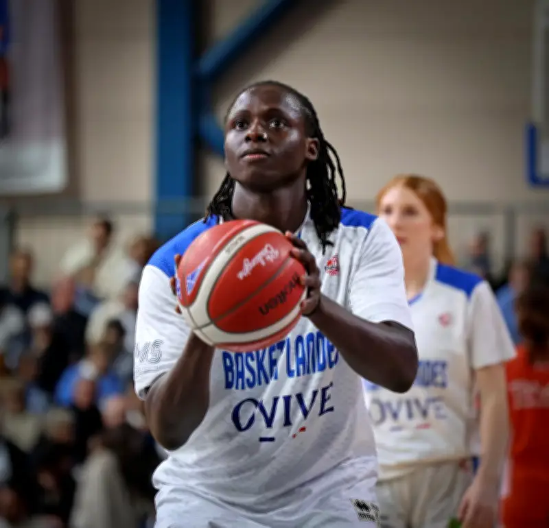 Murjanatu Musa, la Nigériane de Basket Landes, brille encore dans le cinq idéal