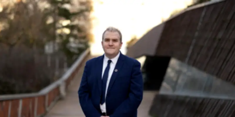 Nanterre divisée : quatre listes de gauche s'affrontent aux municipales