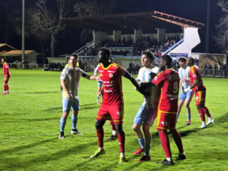 National 3 : Lège-Cap-Ferret affronte Agde dans un choc crucial pour le maintien