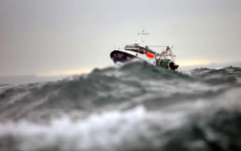 Naufrage en baie de Saint-Brieuc : un patron de chalutier décède, son matelot hospitalisé