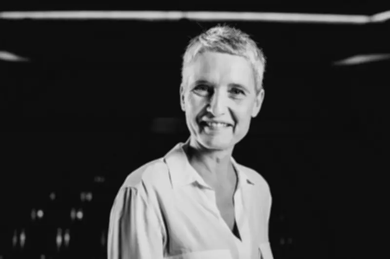 Nicolò Umberto Foron dirige l'OCNA dans un voyage musical de Beethoven à Gaussin