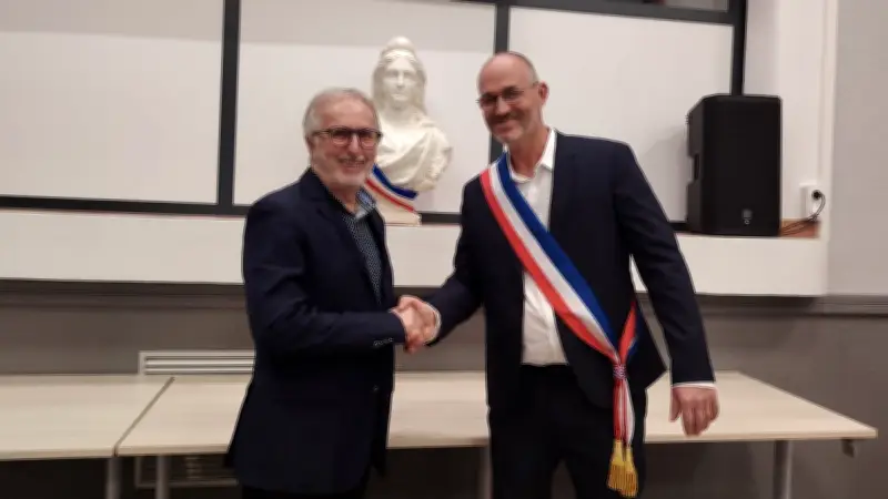 Nicolas Bril élu maire de Lézignan-la-Cèbe lors du conseil municipal d'installation