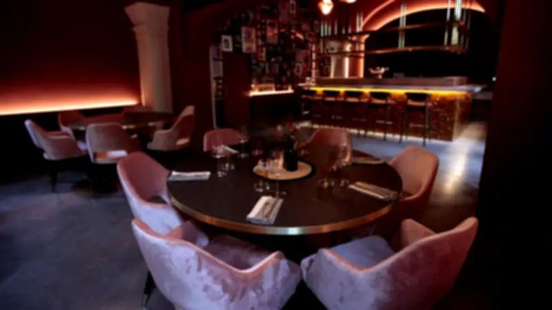 Nîmes accueille l'escale exclusive du Café Fragonard pour un été parfumé