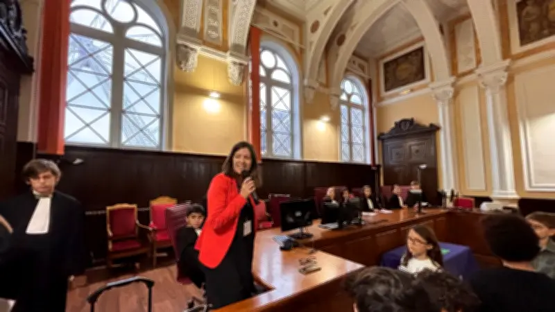 À Nîmes, des écoliers jouent les avocats dans un procès fictif sur les droits de l'enfant