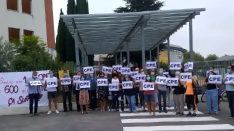 Nîmes : Grève massive au collège Les Oliviers pour réclamer un deuxième CPE