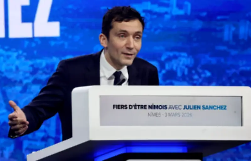 Nîmes : la droite divisée risque de perdre la ville face à la gauche et au RN