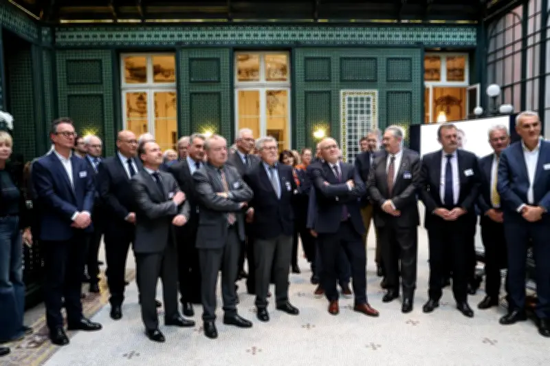 Nouvelle-Aquitaine : 17 nouveaux conseillers du commerce extérieur, majoritairement femmes et jeunes