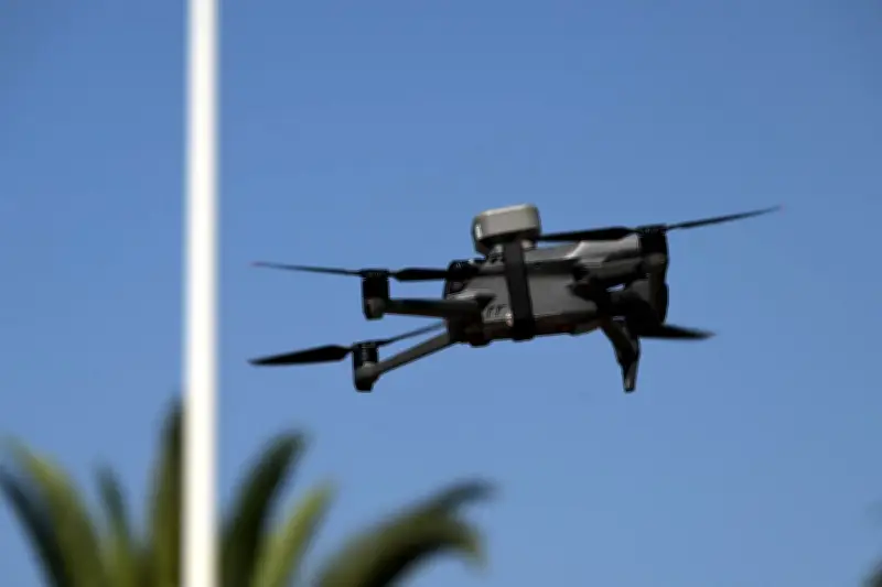 Orange lance une solution anti-drones pour protéger les infrastructures sensibles en France