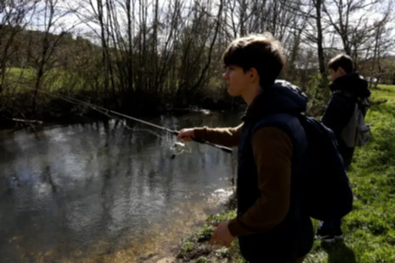 Ouverture de la pêche à la truite en Dordogne : entre tradition et inquiétudes écologiques