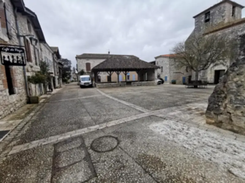 Ouverture du Clément : un redéploiement commercial et une réhabilitation patrimoniale pour le village