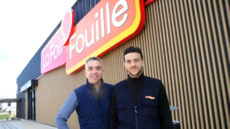 Ouverture d'une Foir'Fouille à Clermont-l'Hérault : un projet familial face aux défis