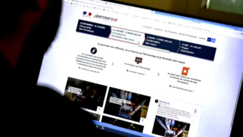 Parcoursup amplifie-t-il les inégalités entre lycéens ? Une analyse approfondie