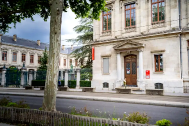 Parcoursup : Le classement exclusif des facultés de droit qui bouleverse les idées reçues