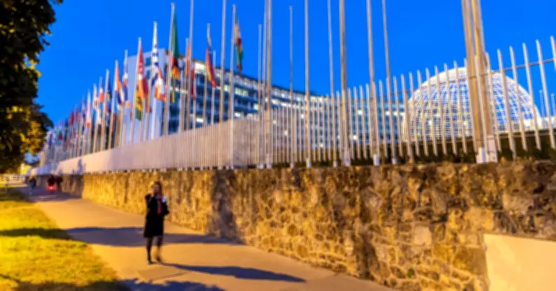 Paris, capitale mondiale de l'espionnage : un héritage historique et géographique