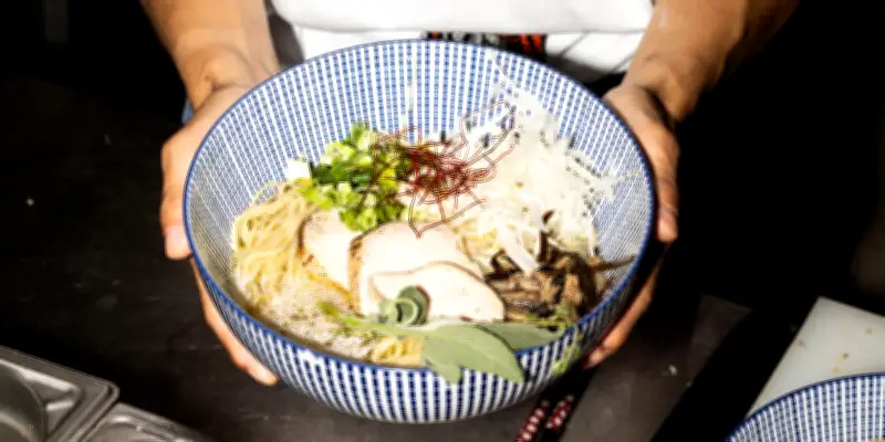 Paris : chaque arrondissement révèle son restaurant incontournable à découvrir