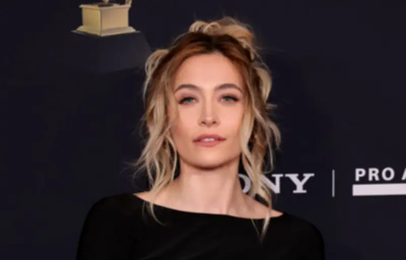 Paris Jackson s'oppose au biopic sur Michael Jackson et critique les exécuteurs testamentaires