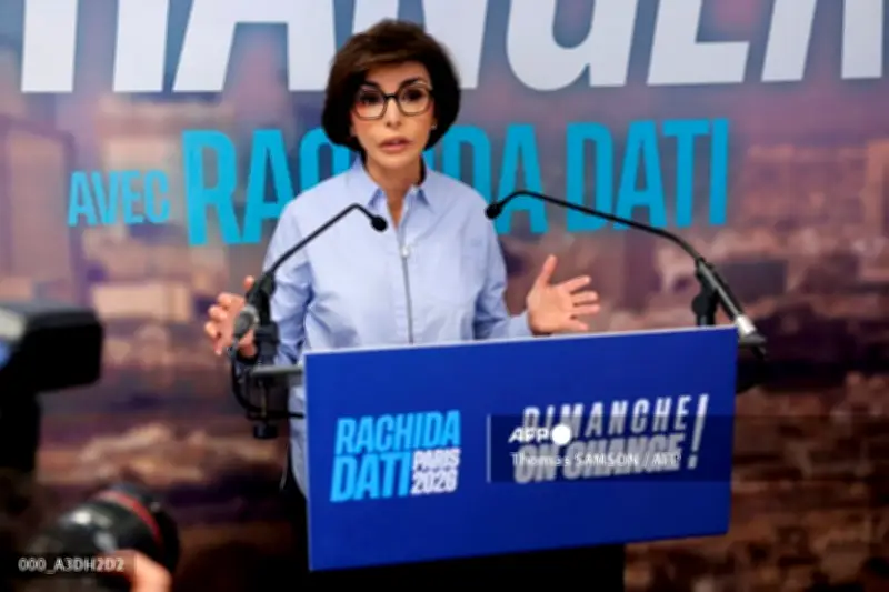 Paris, le Graal pour les Républicains après des résultats mitigés dans les grandes villes