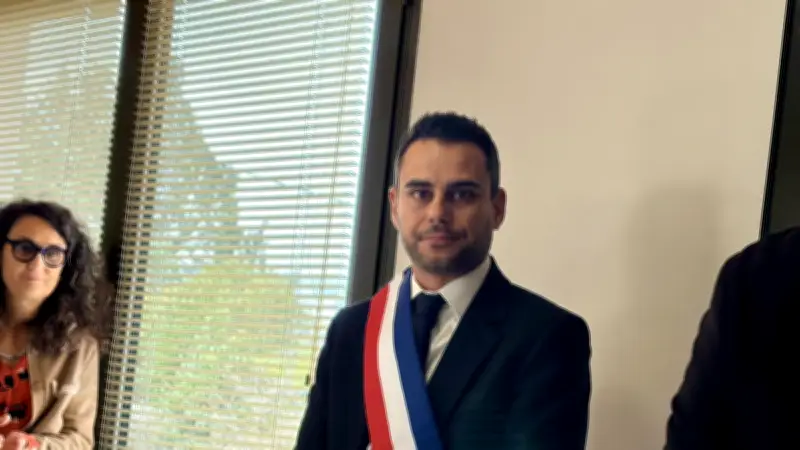 Passation de pouvoir à Saint-Hilaire-de-Brethmas : Gaël Mancuso élu maire avec 21 voix