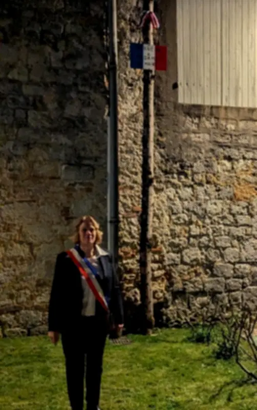 Passation historique à Moirax : après 43 ans, le maire transmet l'écharpe tricolore