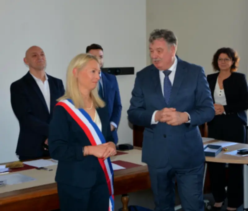 Passation historique à Saint-Sylvestre-sur-Lot : Sophie Pinsolles devient la première femme maire