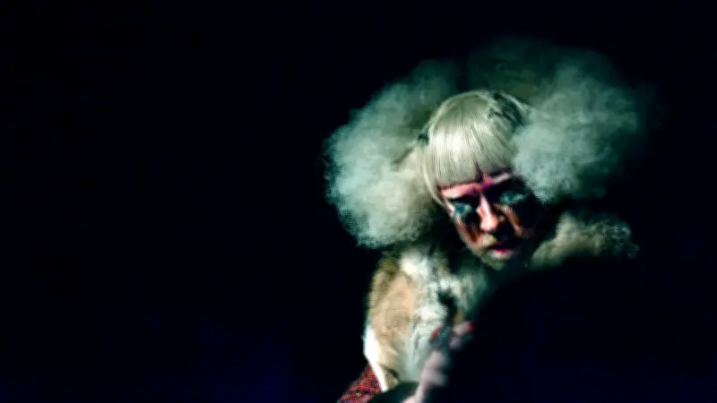 Patachtouille investit Mende avec un cabaret punk et queer inspiré de Charlotte Alves