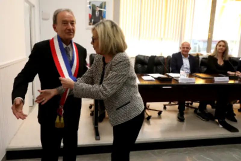 Patrick Cesari entame un sixième mandat à Roquebrune-Cap-Martin, ému comme en 1995