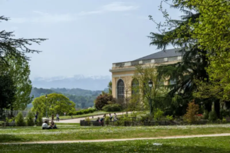 Pau, capitale verte du Béarn : un guide pour découvrir ses parcs et jardins
