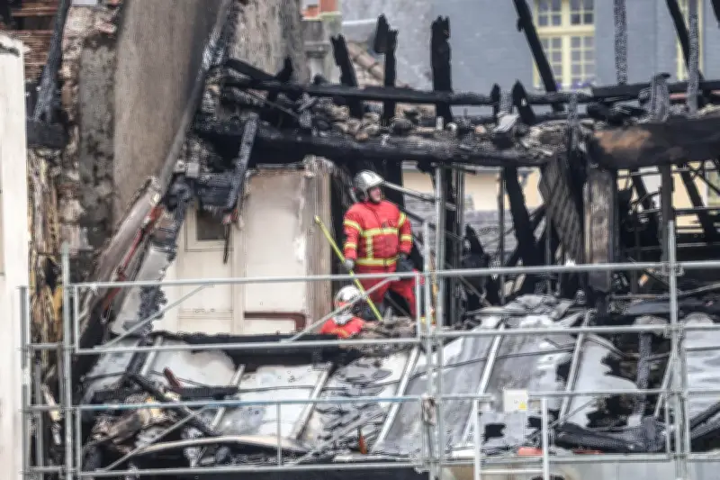 Pau : réouverture partielle après l'incendie du quartier du château