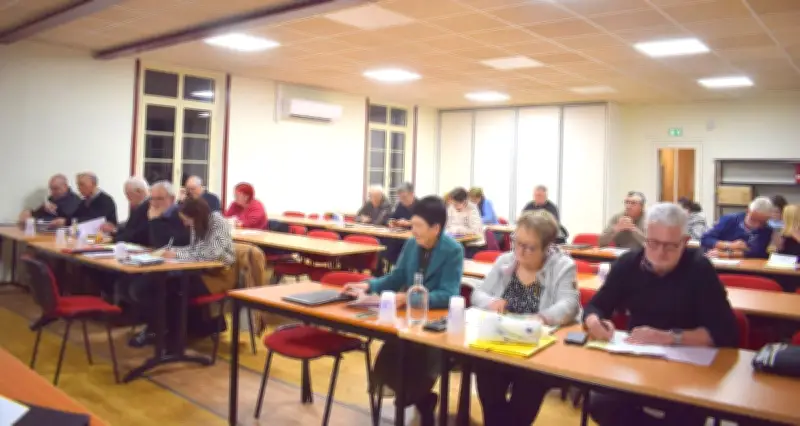 Pays de Duras : Unanimité pour les syndicats énergie-eau et hommage à 50 ans d'engagement