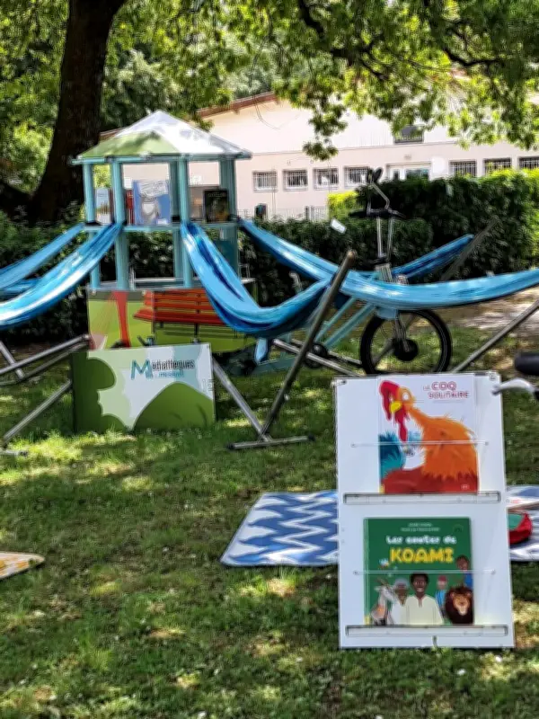 Pessac anime les vacances de printemps avec des ateliers créatifs et des lectures en plein air