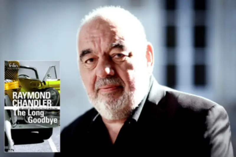 Philippe Jaenada révèle pourquoi 'The Long Goodbye' de Chandler est le polar ultime