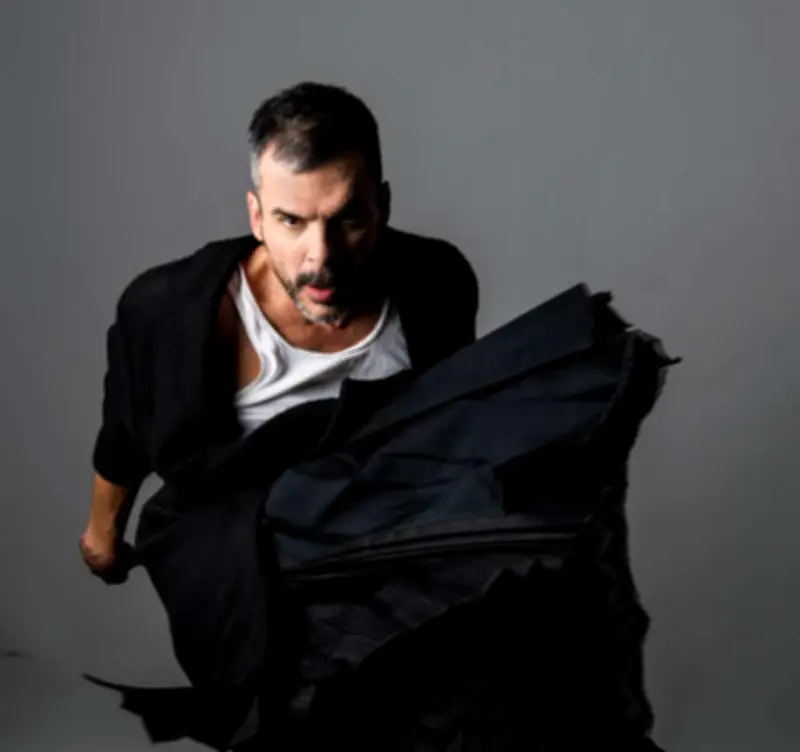 Philippe Lafeuille revisite Carmen avec « Car/men » au Centre des congrès