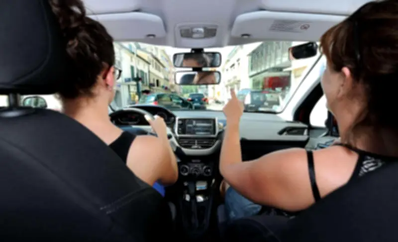 Pierre Chasseray dénonce un assouplissement du permis de conduire comme 'totalement délirant'