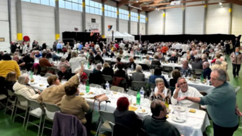 Pignan célèbre ses aînés avec un repas festif et dansant pour 420 convives