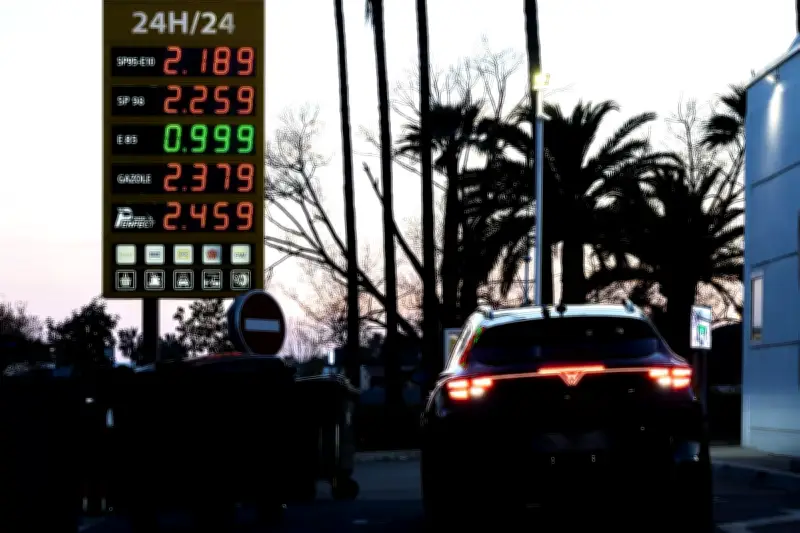 Plan carburants : 70 millions d'euros d'aides suscitent mécontentement généralisé