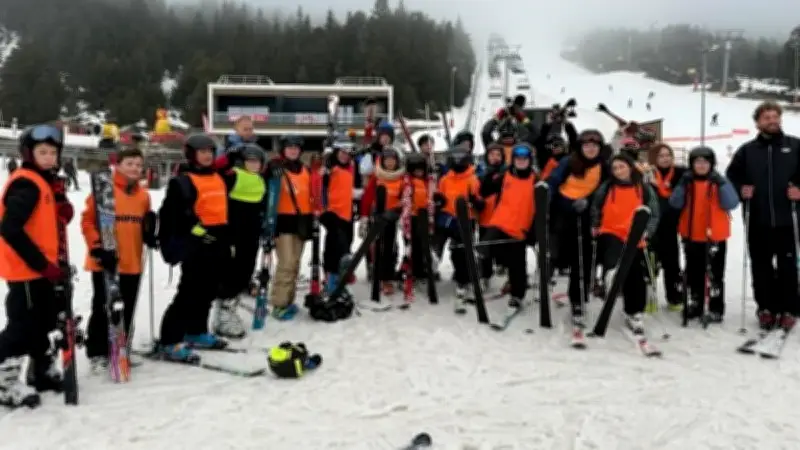 Planet'Ados : une semaine à la neige et des activités multiples pour les adolescents