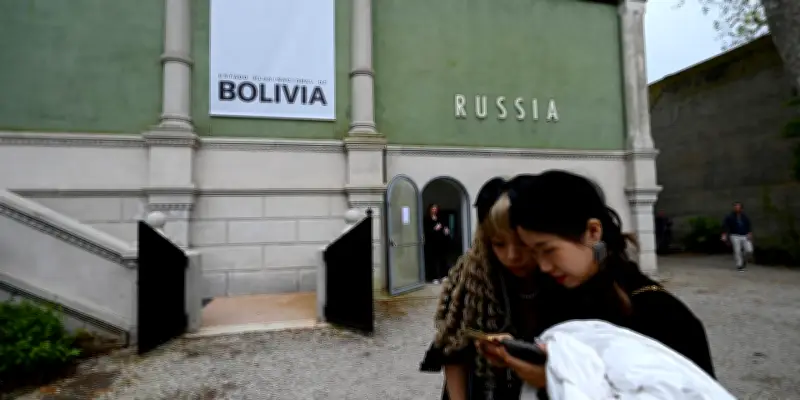 Polémique à la Biennale de Venise sur la réouverture du pavillon russe