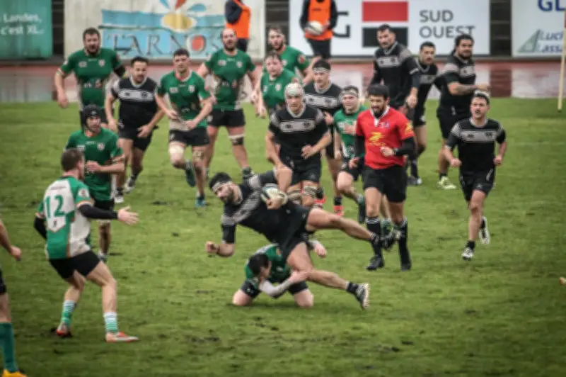 Pont Long domine Boucau-Tarnos 38-3 et plonge le BTS en dernière place