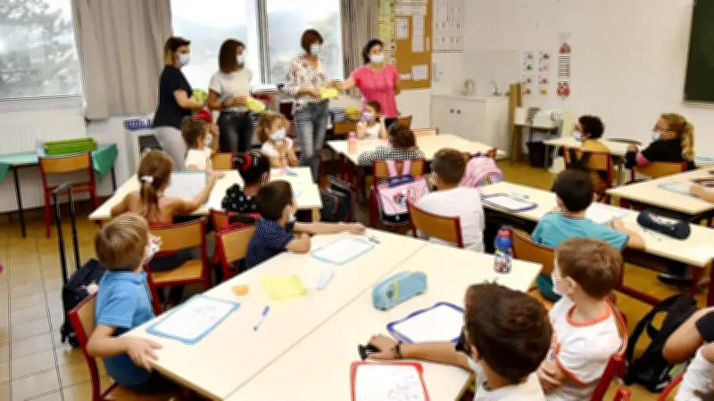 Poussan offre des kits de rentrée aux élèves de CP pour une année scolaire réussie