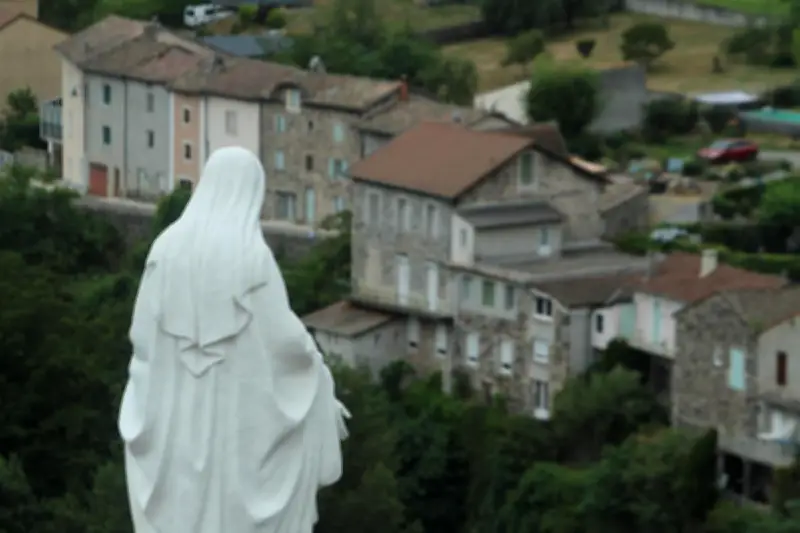 Première condamnation pour abus de faiblesse d'une congrégation catholique en Ardèche