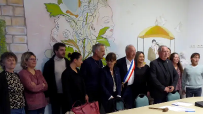 Péret : Installation Émouvante du Nouveau Conseil Municipal et Élection du Maire