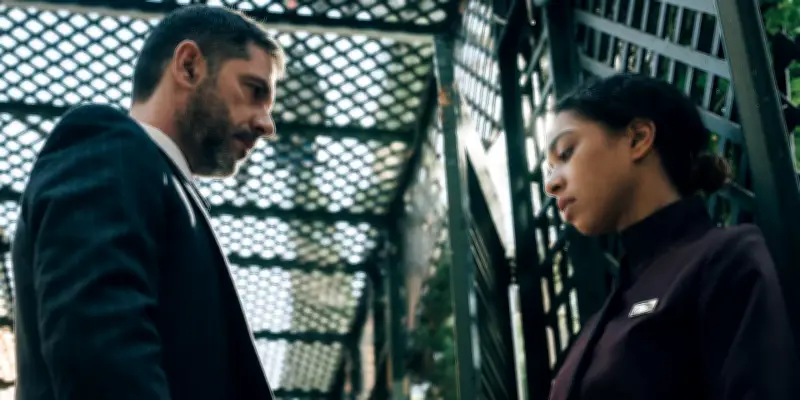 Privilèges sur HBO Max : un docu-choc sur la débauche dans les palaces parisiens