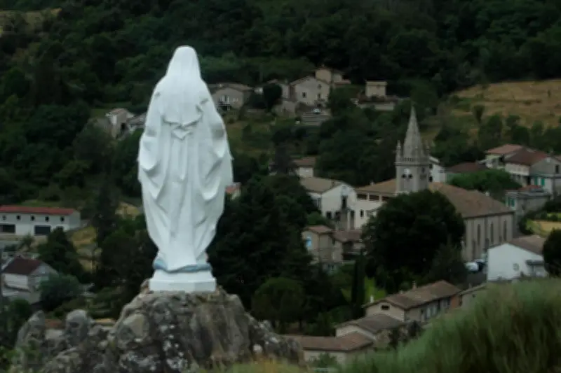 Procès de la Famille Missionnaire de Notre-Dame : des évêques témoignent d'abus de faiblesse