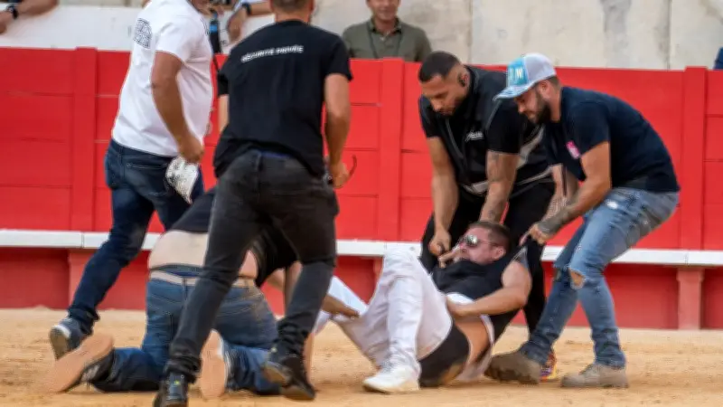 Procès du Youtubeur Jeremstar après son intrusion dans les arènes de Nîmes contre la corrida