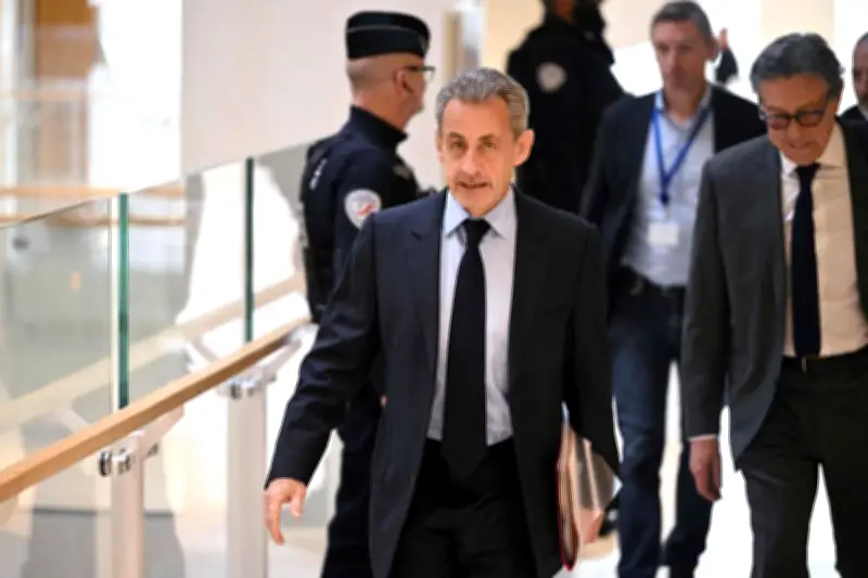 Procès en appel de Nicolas Sarkozy : l'ancien président face au risque d'incarcération