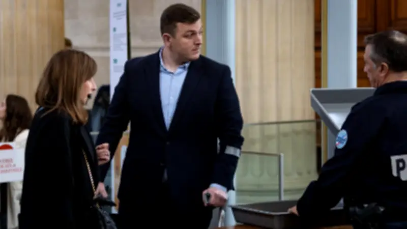 Procès en appel pour viol en réunion : trois ex-rugbymen de Grenoble jugés à huis clos