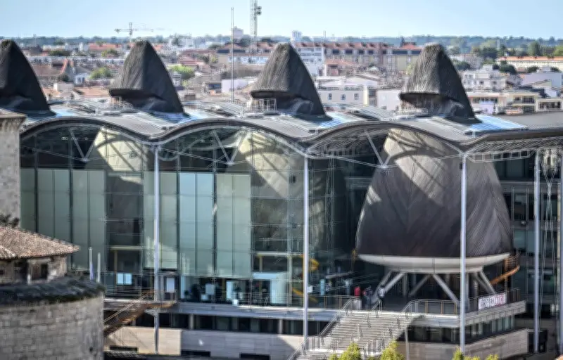 Procès historique à Bordeaux : l'ex-patron des stups jugé pour complicité de trafic de drogue