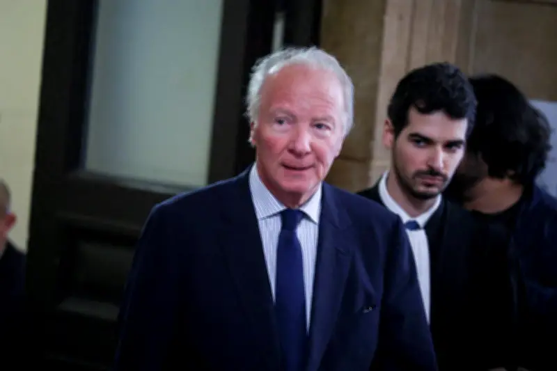 Procès libyen : Brice Hortefeux longuement interrogé sur ses liens avec Takieddine