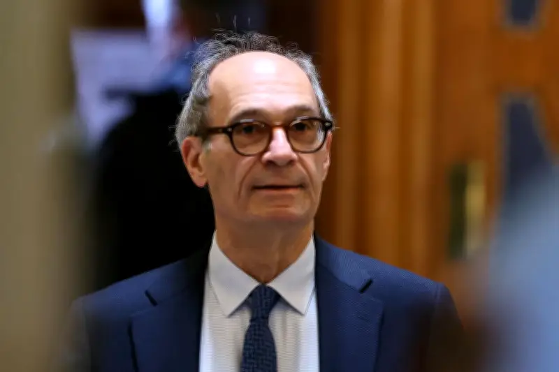 Procès libyen en appel : Eric Woerth confronté aux "espèces mystérieuses"