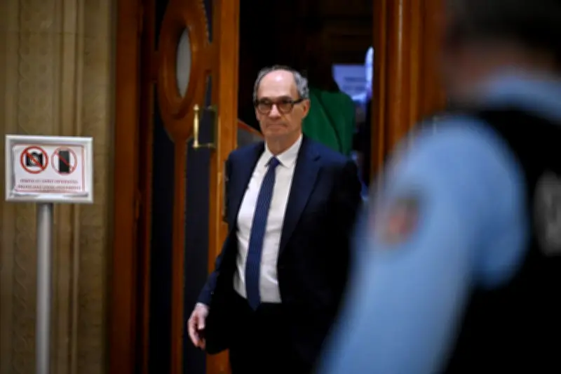 Procès libyen : Woerth justifie les 35 000 euros en liquide de la campagne Sarkozy 2007